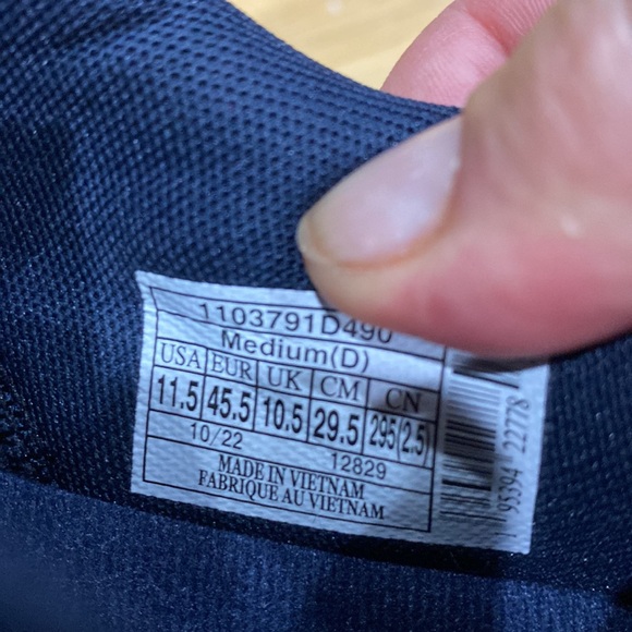 Brooks Caldera 6 Trail Running Men shoes. - Picture 15 of 16